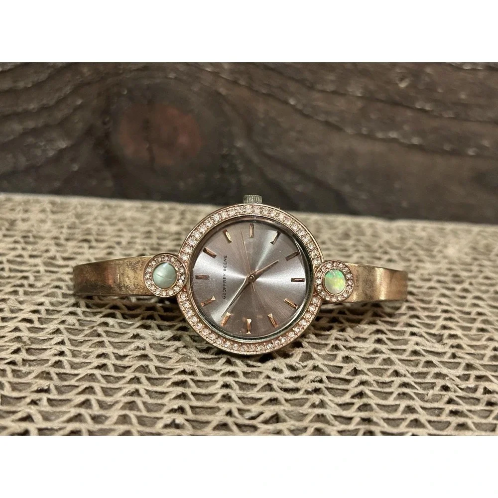 Geoffrey Beene Crystal Rose Gold Silver‎ Tone Women's Watch Working